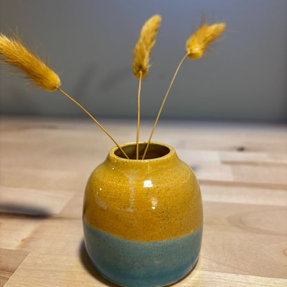 Golden Drift Bud Vase