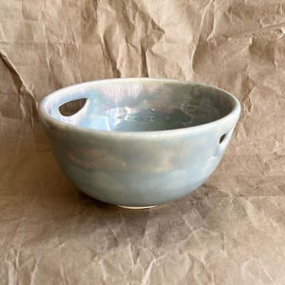 Wedgwood Blue Bowl with Chopstick Rests