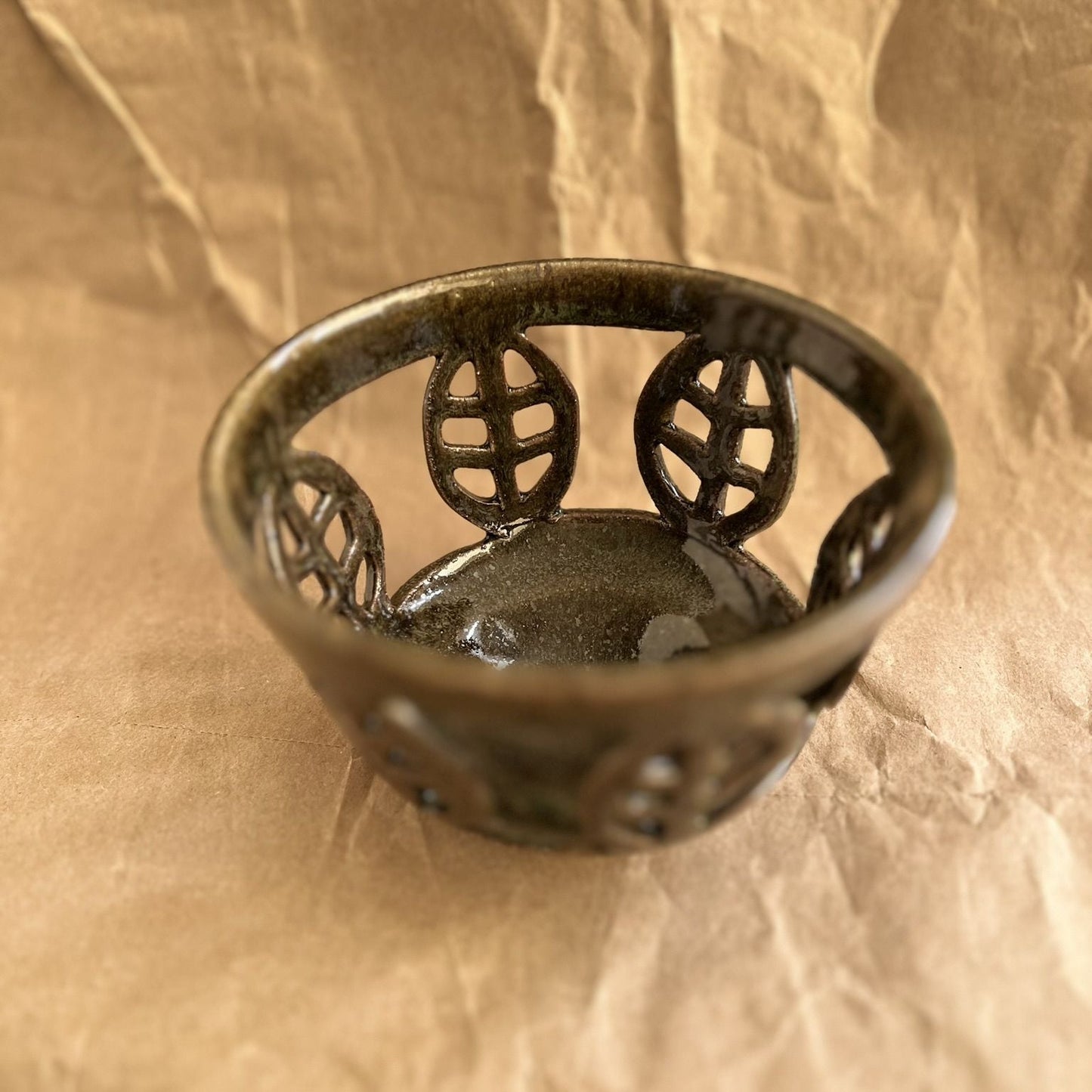 Leaf Pattern Pierced Bowl